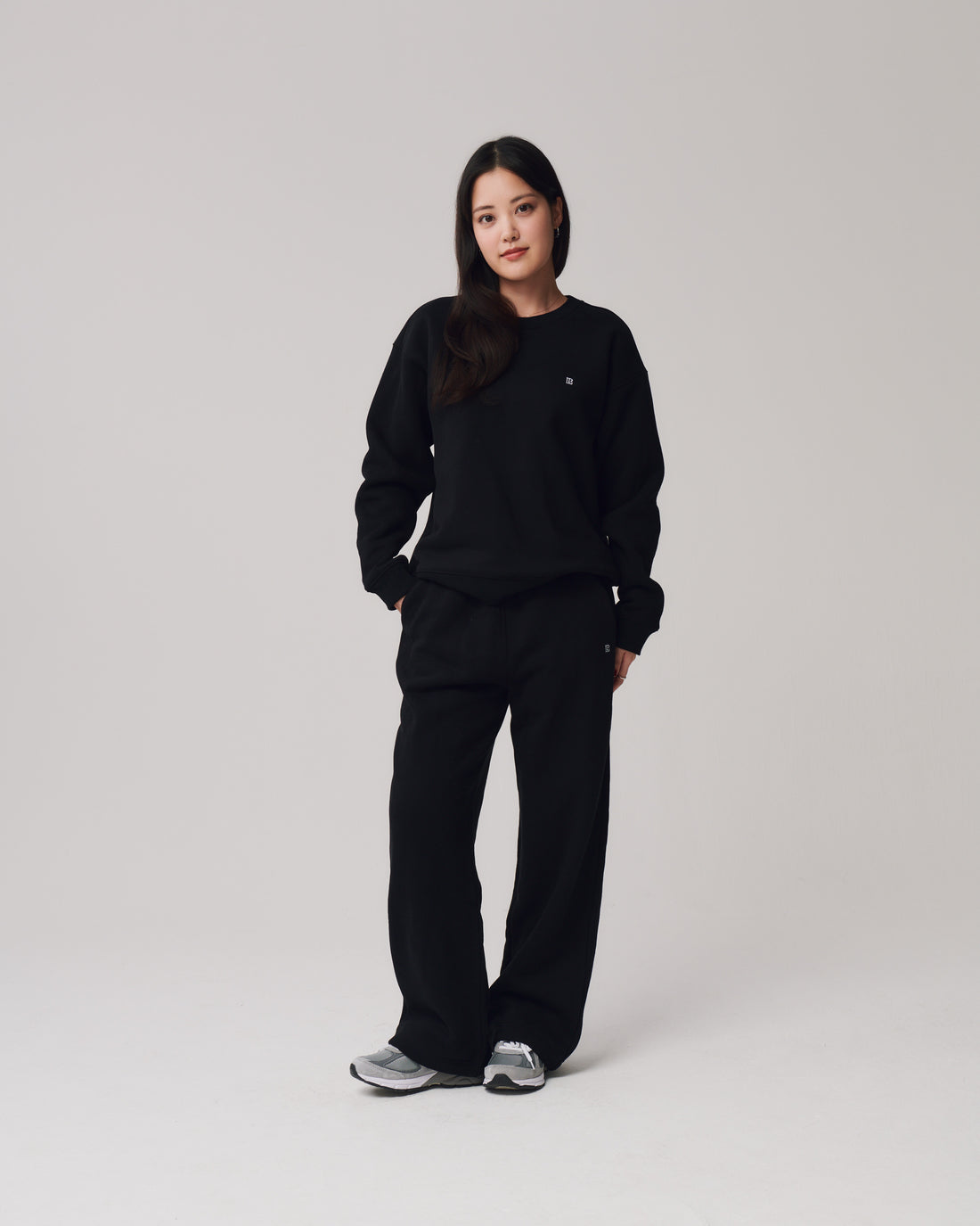 Comfort Crewneck Sweatshirt + Black - Little Puffy