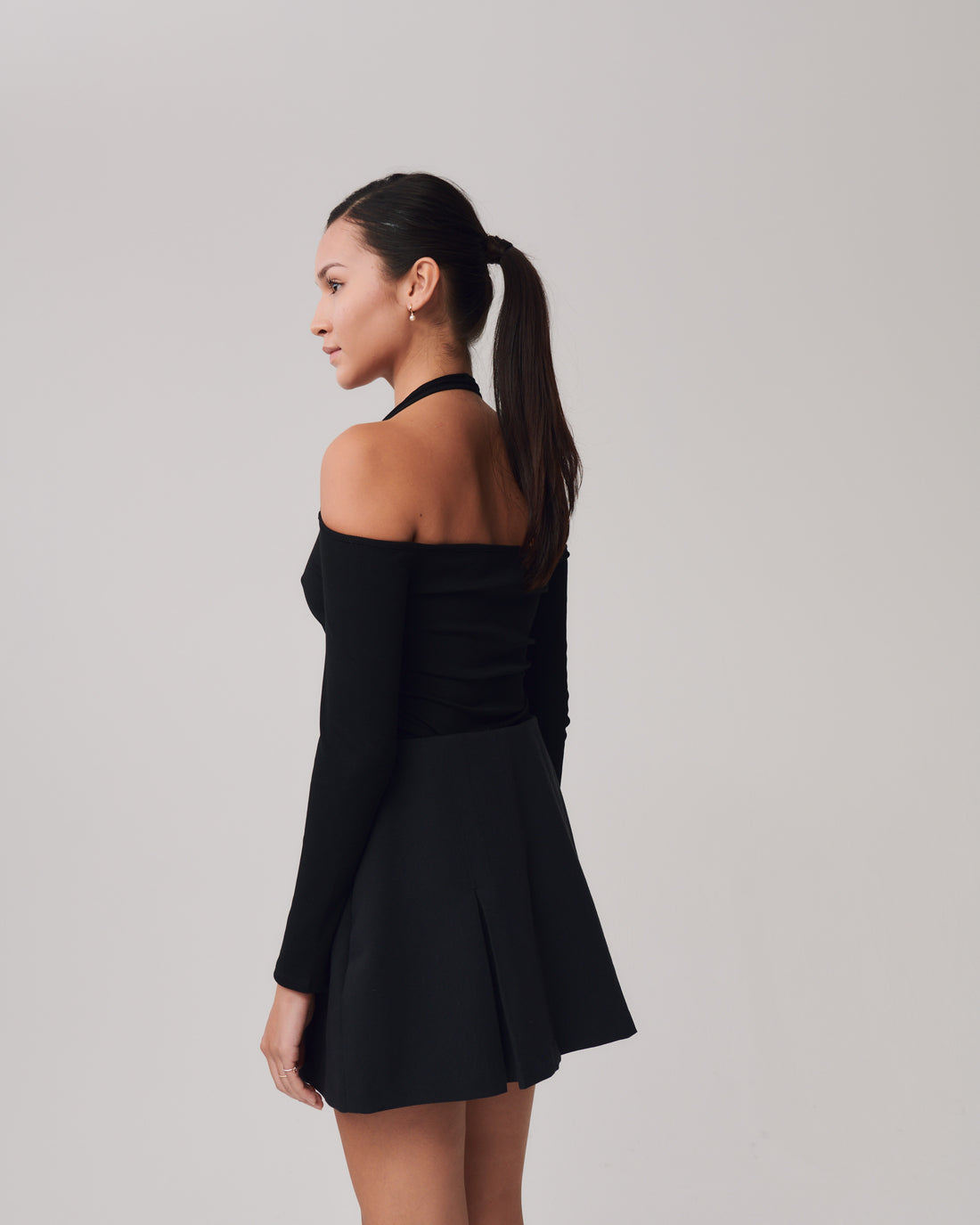 Halter Cut Out + Black - Little Puffy