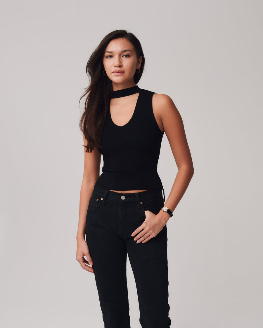 Sleeveless V Knit + Black - Little Puffy