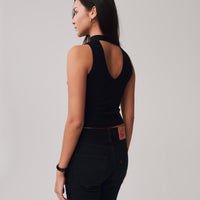 Sleeveless V Knit + Black - Little Puffy