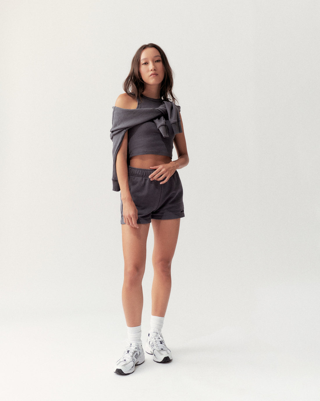 SHORTS - VINTAGE BLACK - Little Puffy