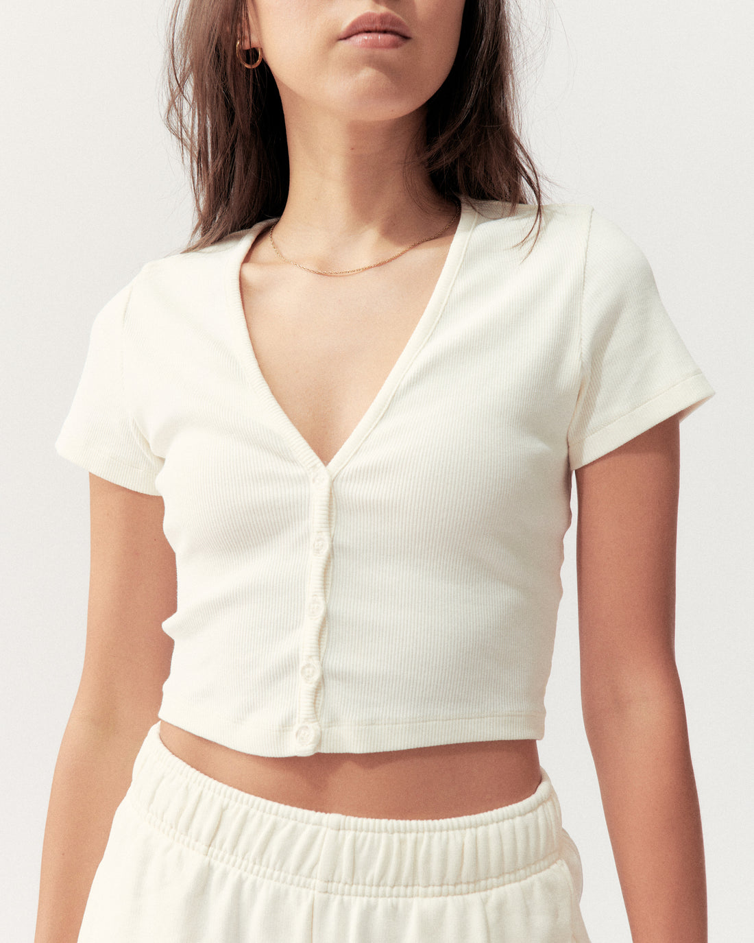 BUTTON TOP - CREAM - Little Puffy