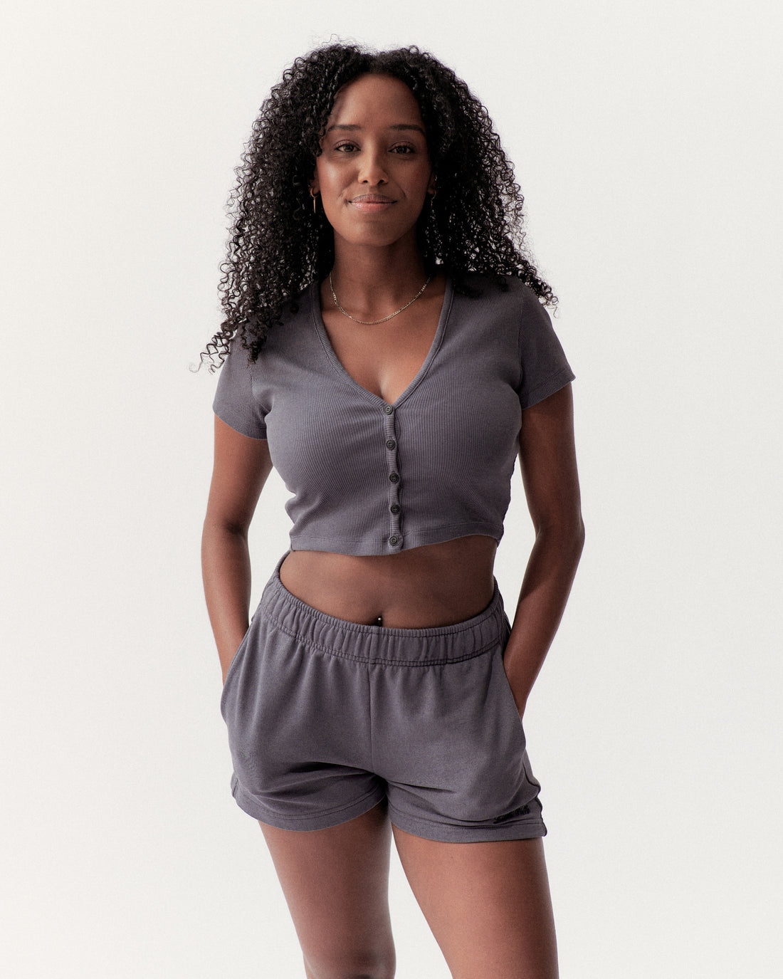 BUTTON TOP - VINTAGE BLACK - Little Puffy